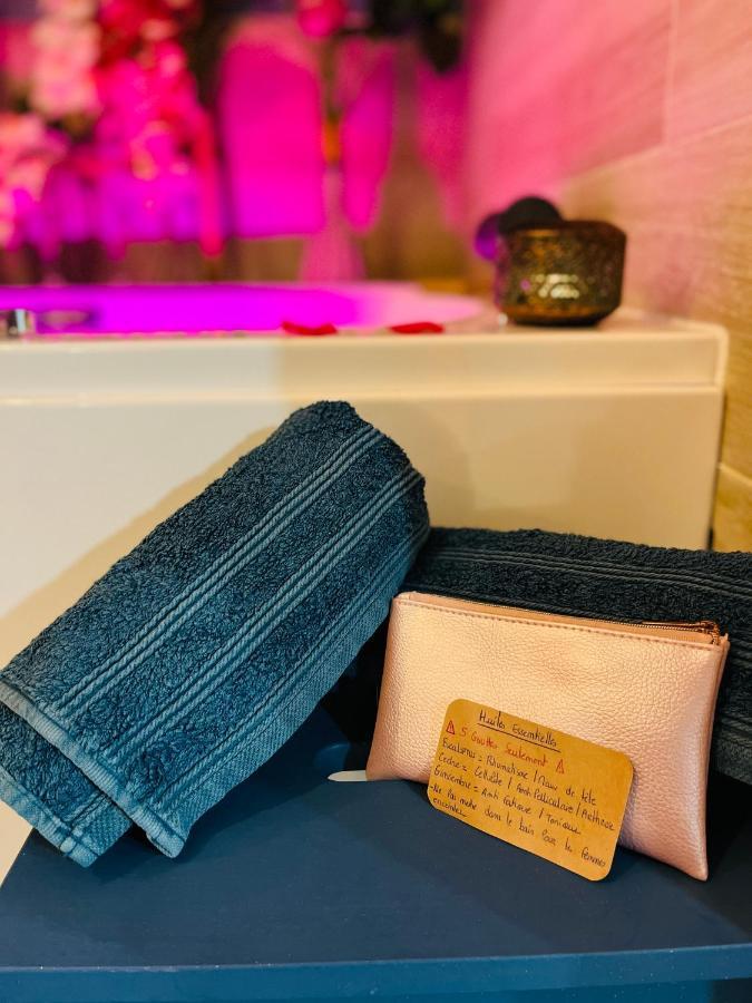 Appartement Jacuzzi 4 Etoiles Beaute - Mbroom Var พูเชต์-ซูราร์ช็องส์ ภายนอก รูปภาพ